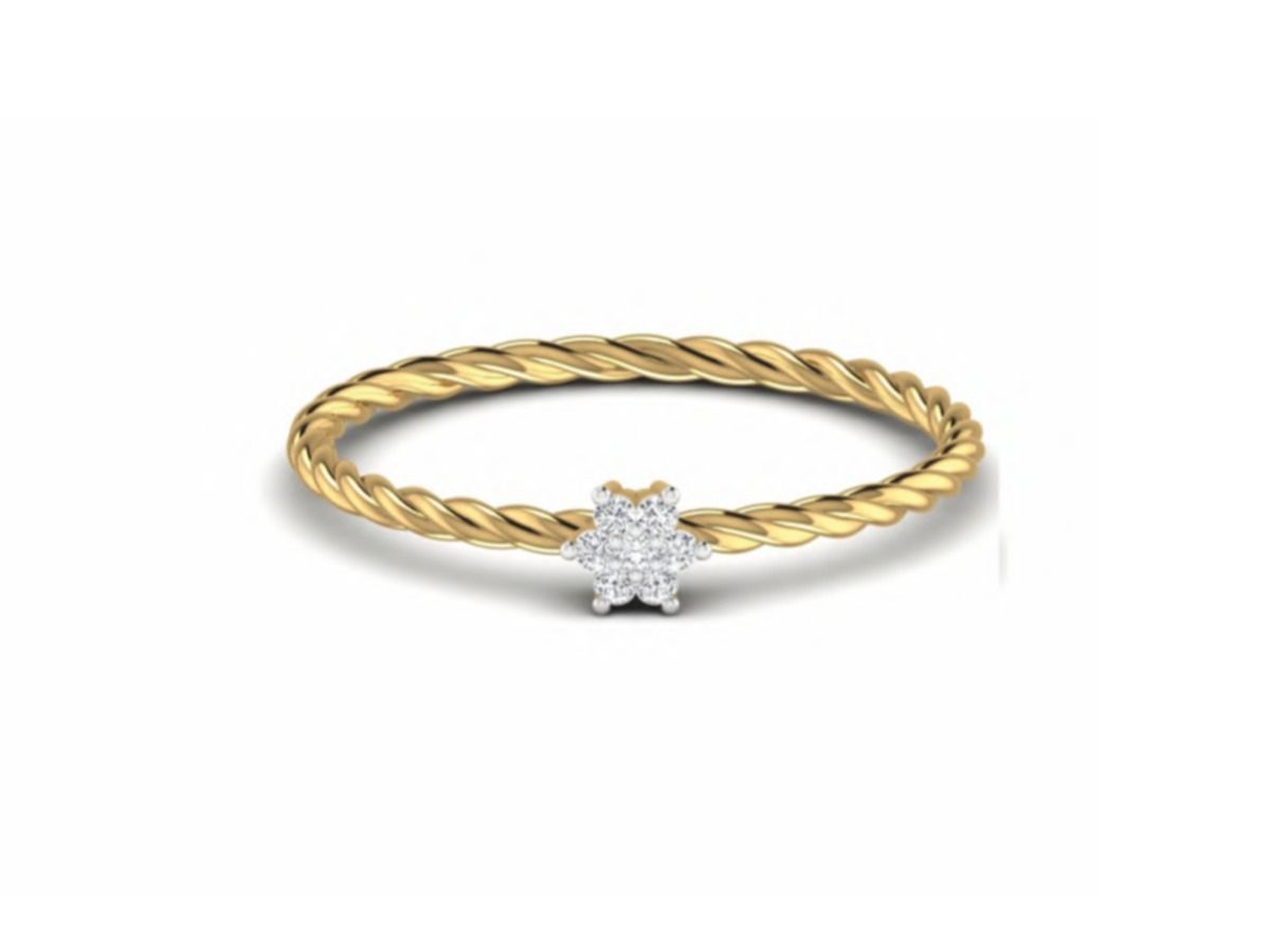 Ultra-light dainty accent ring — 0.88g gold