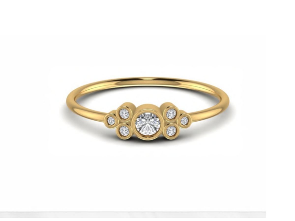 Balanced 1.37g band with a 0.11ct diamond for subtle sparkle — 1.37g gold