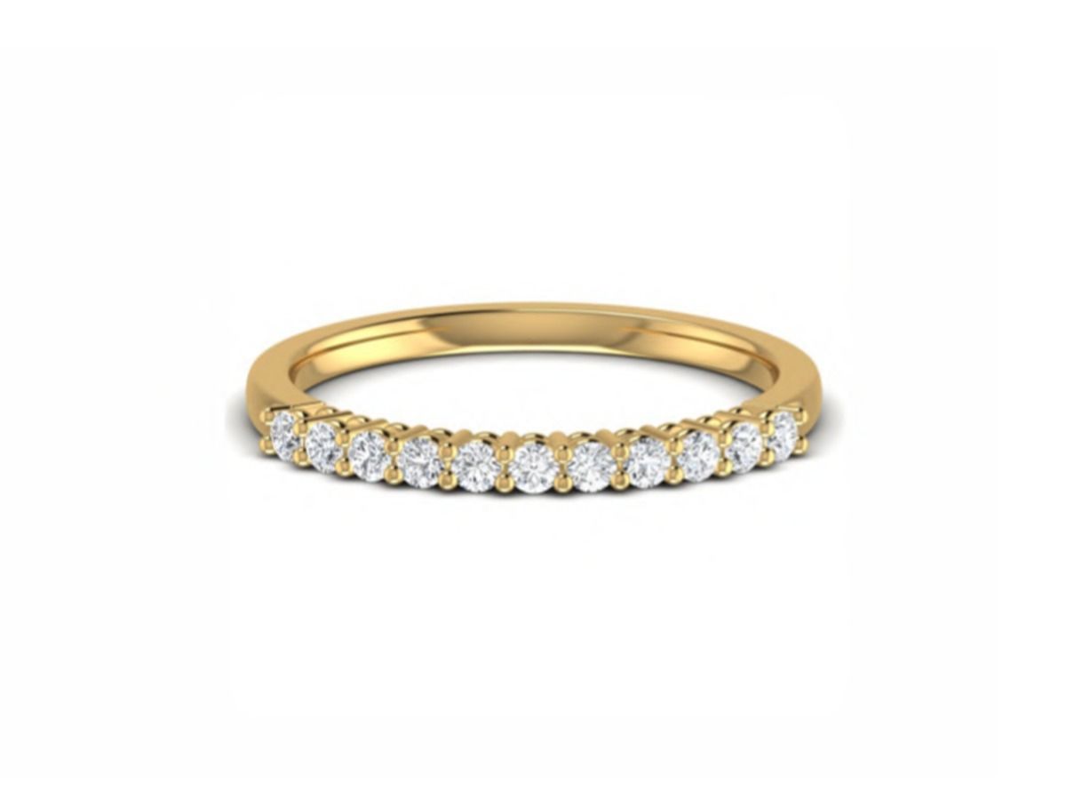 Diamond-forward 1.85g band with a bold 0.35ct stone — 1.85g gold