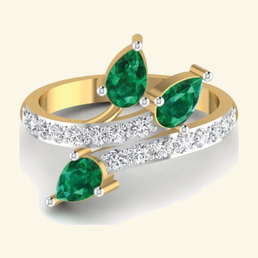 Round emerald solitaire ring with starburst pavé halo and tapered diamond shoulders. — 4.00 GM gold