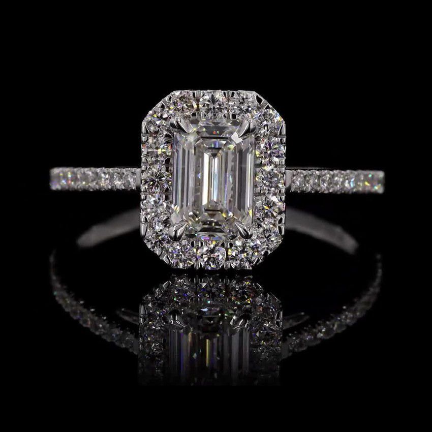 Emerald 1.00ct Solitaire